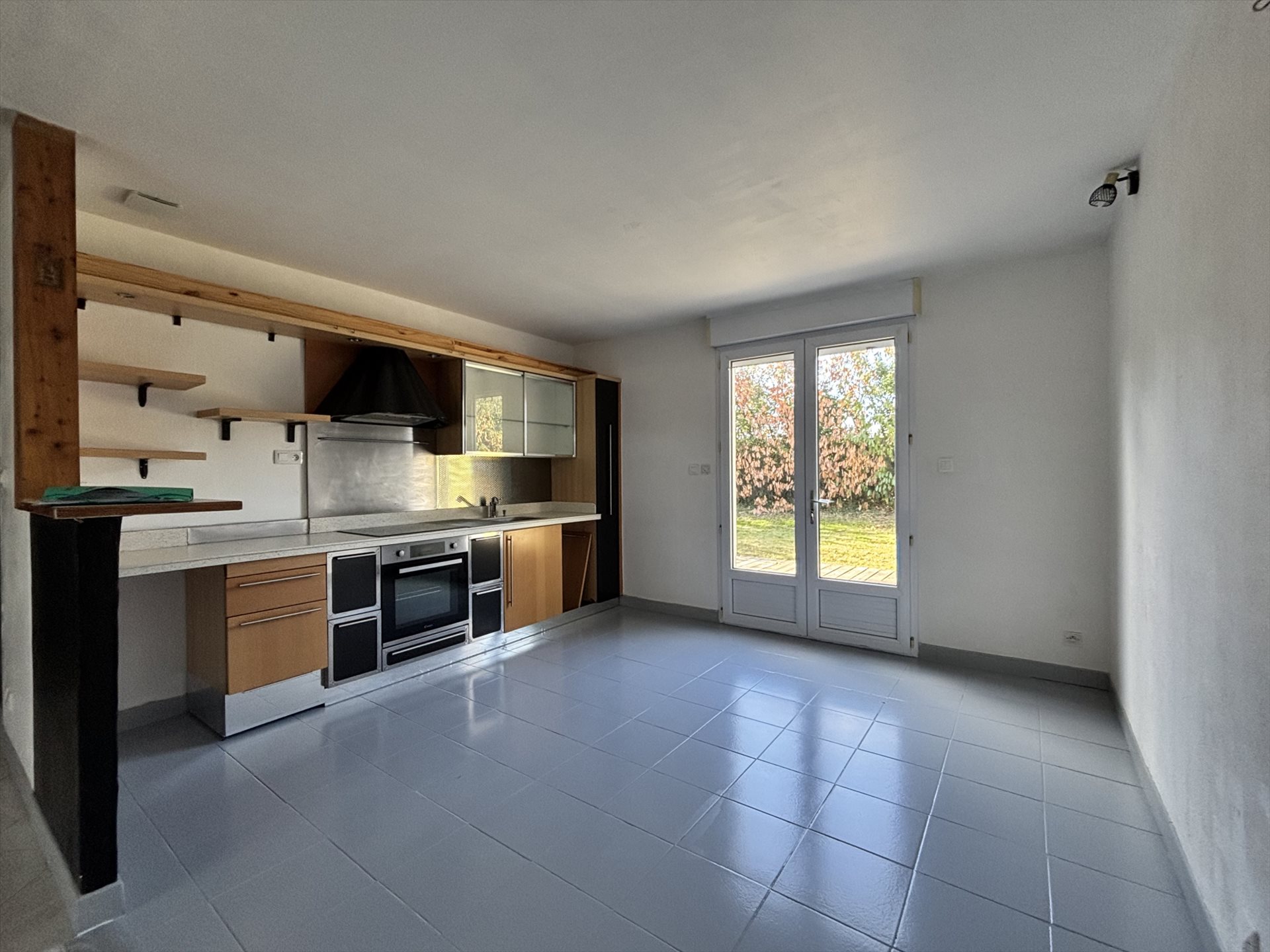 Maison à louer, 69m², Vergeroux