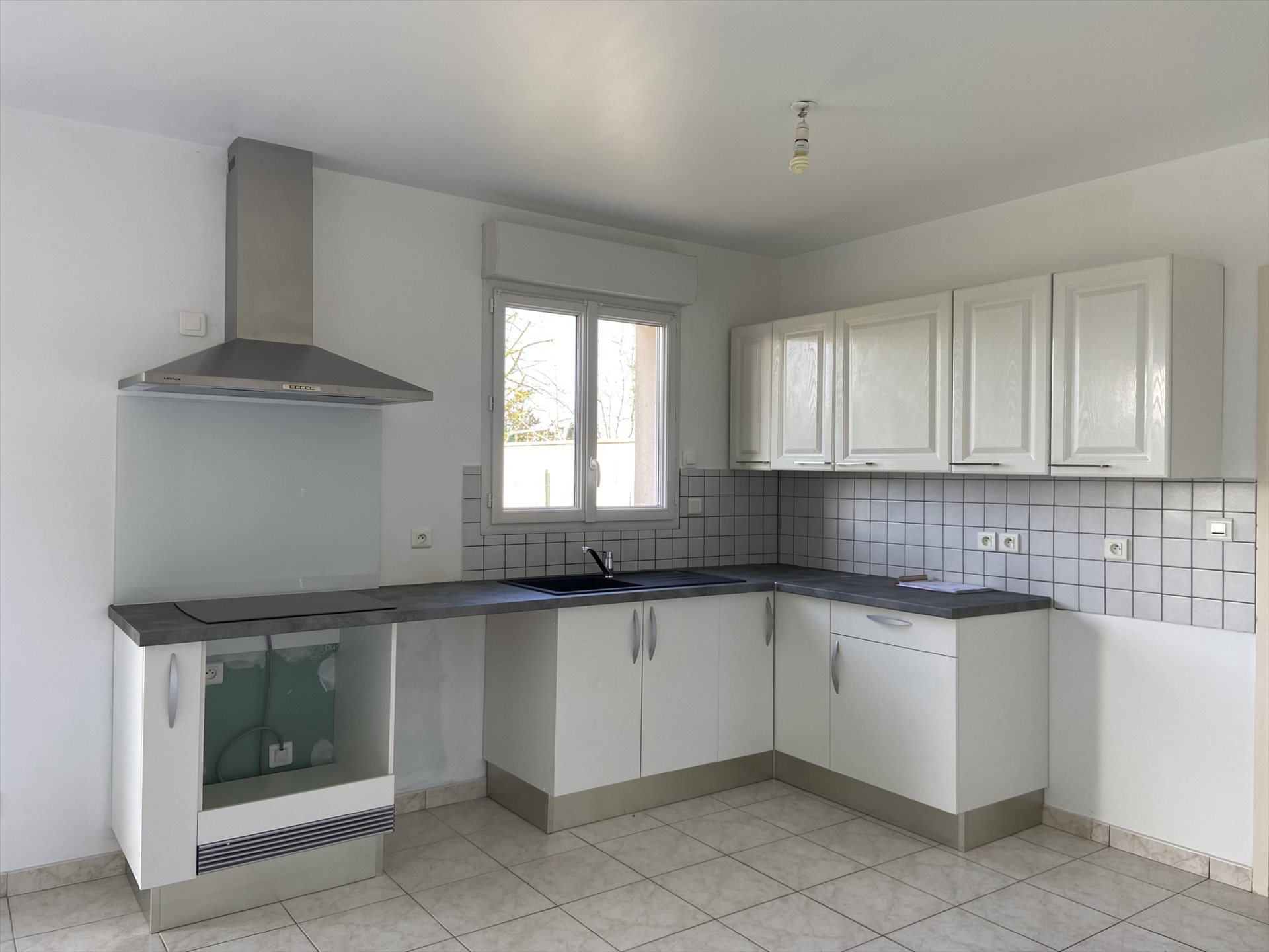 Maison à louer, 95m², Vergeroux