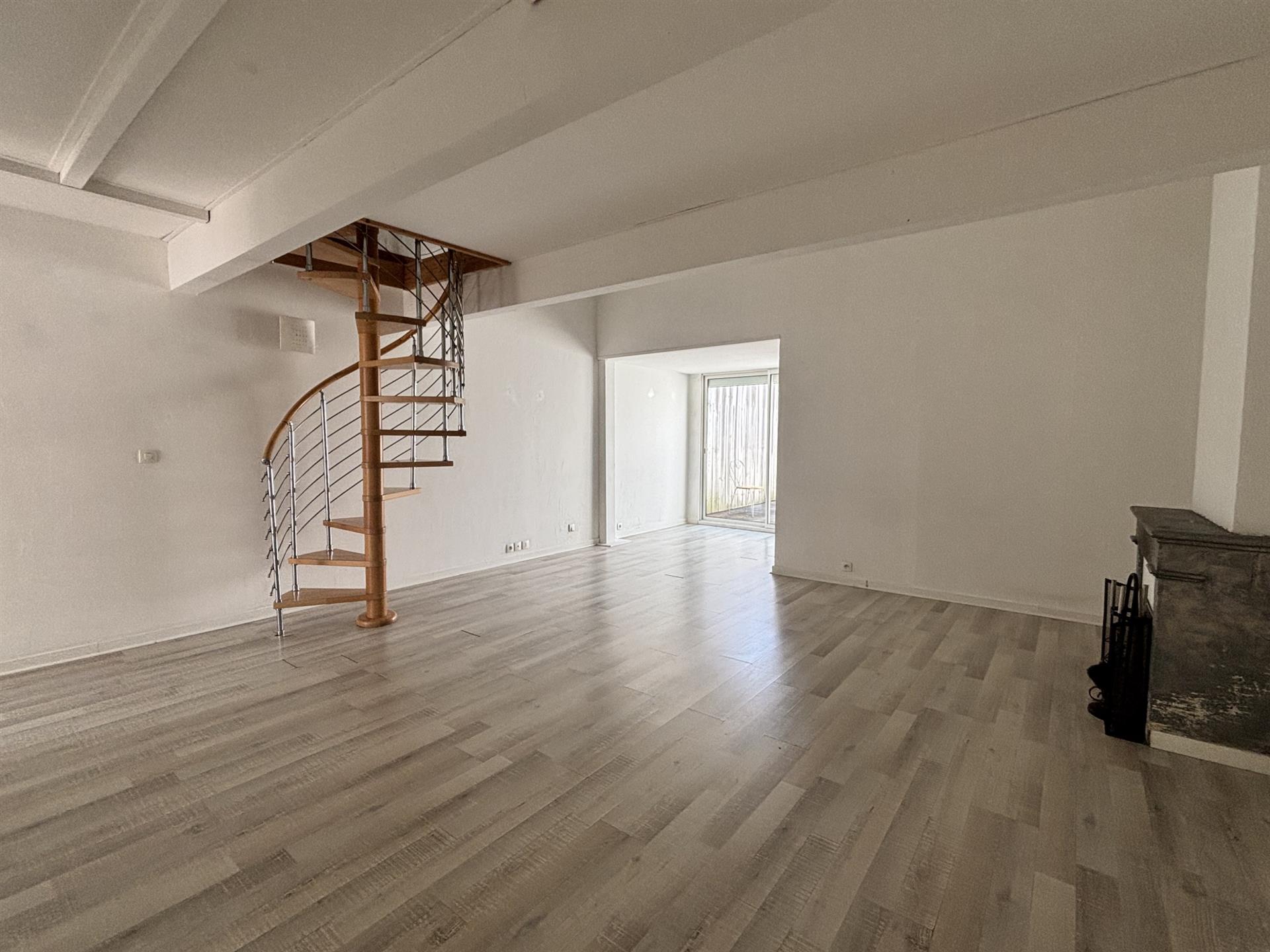 Maison à vendre, 76m², Rochefort
