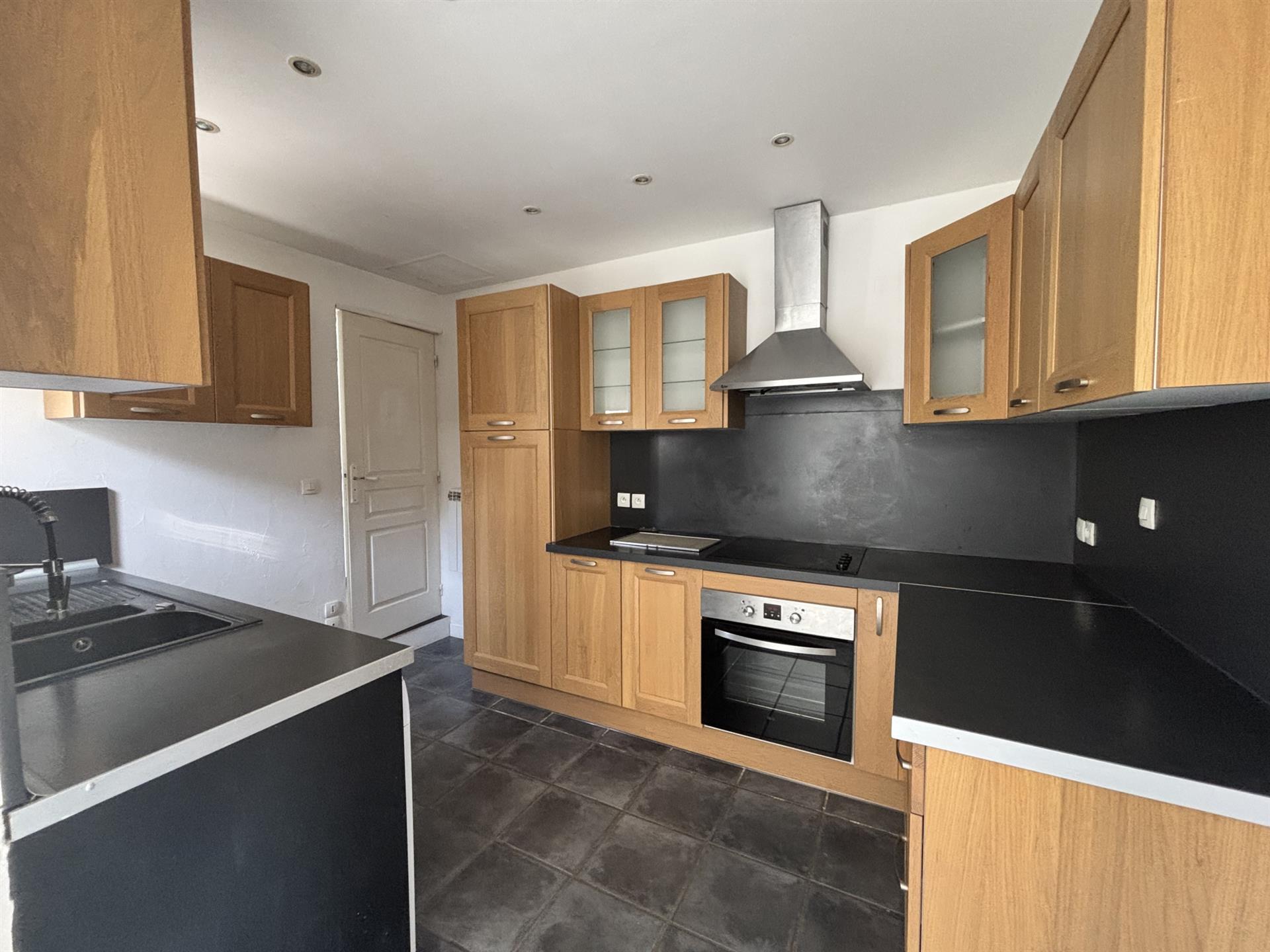 Maison à vendre, 76m², Rochefort