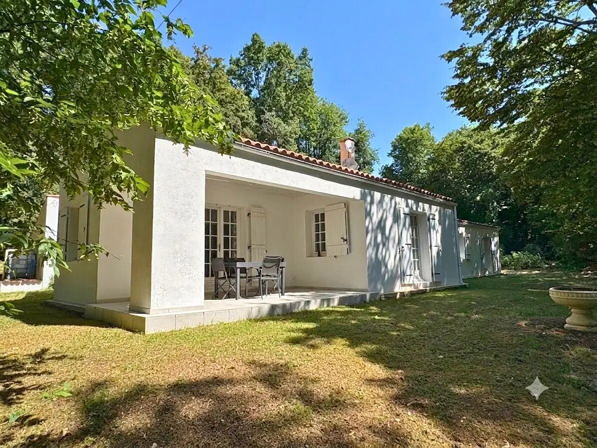 Maison à vendre, 166m², Louzac-Saint-André
