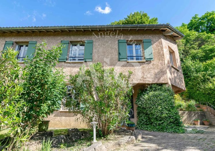 Maison à vendre, 200m², Couzon-au-Mont-d'Or