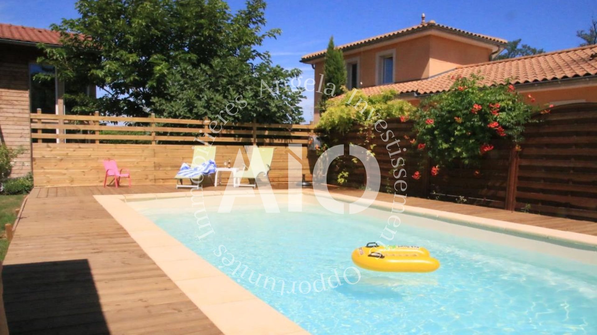 Maison à vendre, 360m², Neyron