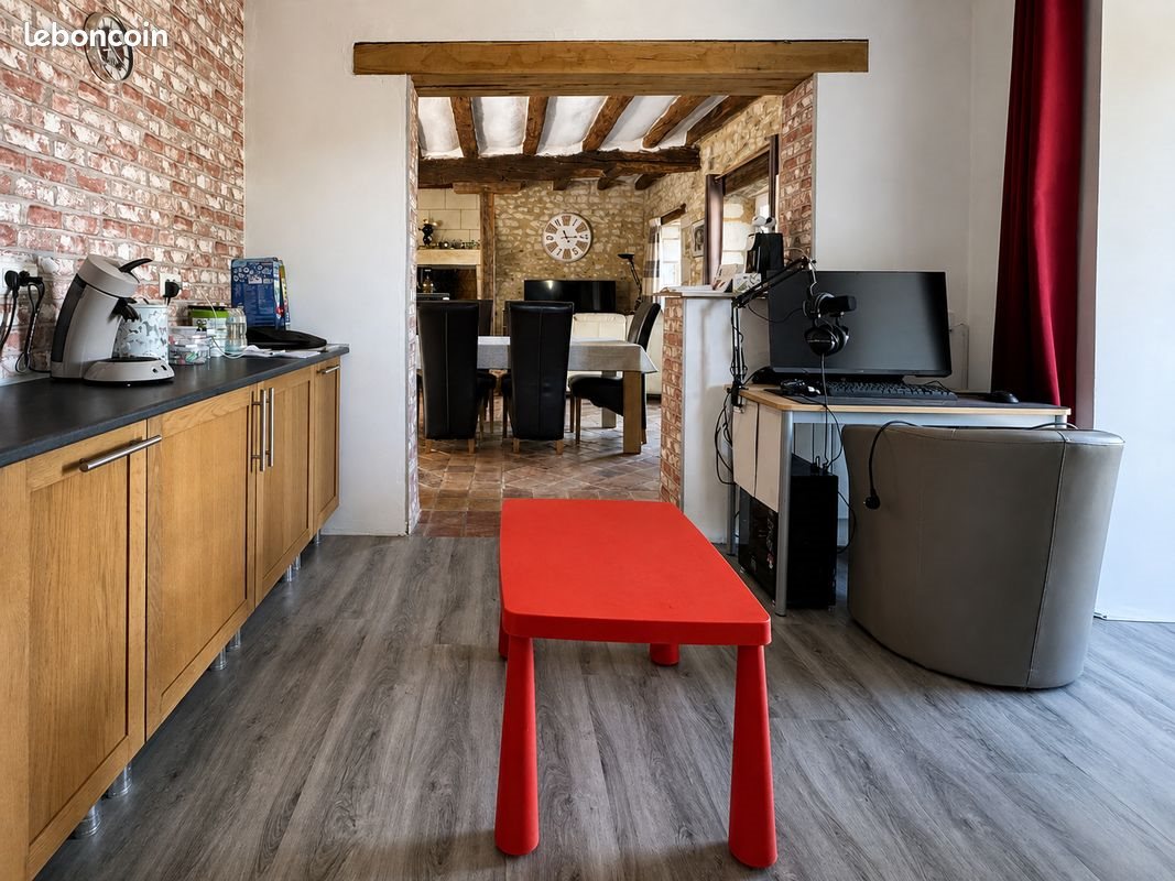 Maison à vendre, 263m², Dangé-Saint-Romain