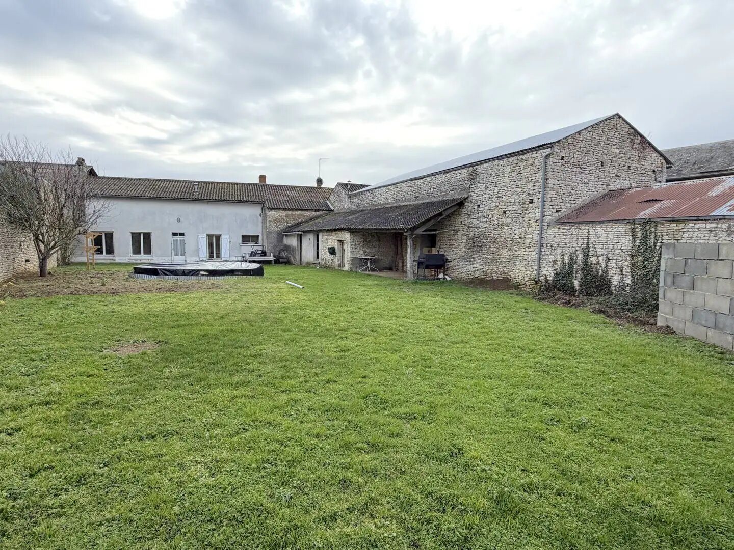 Maison à vendre, 150m², Saint-Jean-de-Sauves