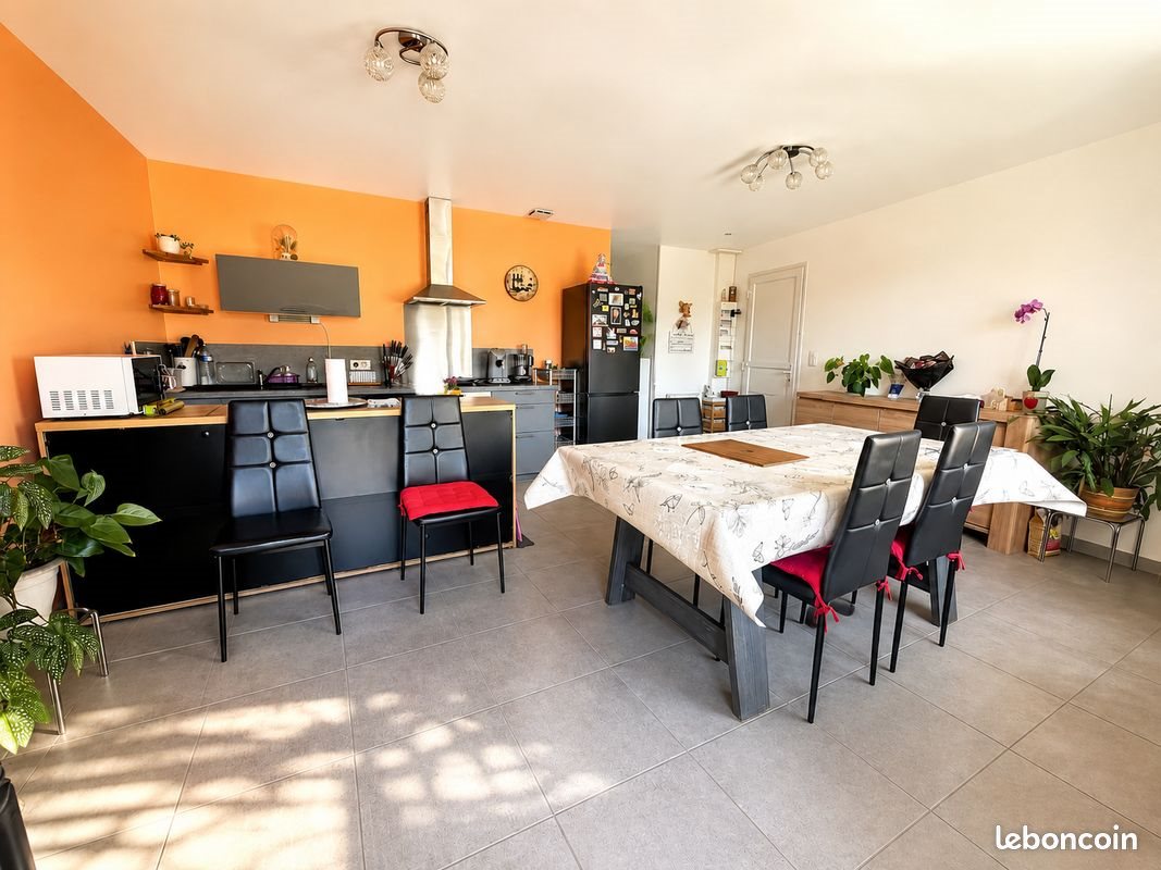 Appartement à vendre, 53m², Sainte-Sigolène