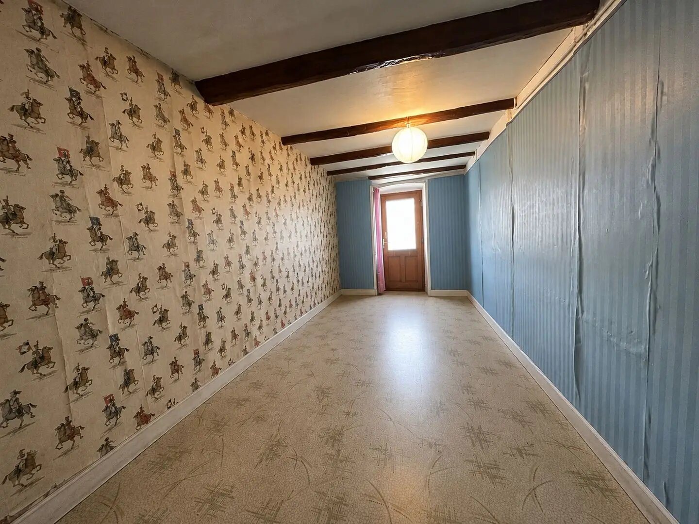 Maison à vendre, 85m², Saint-Georges-d'Aurac