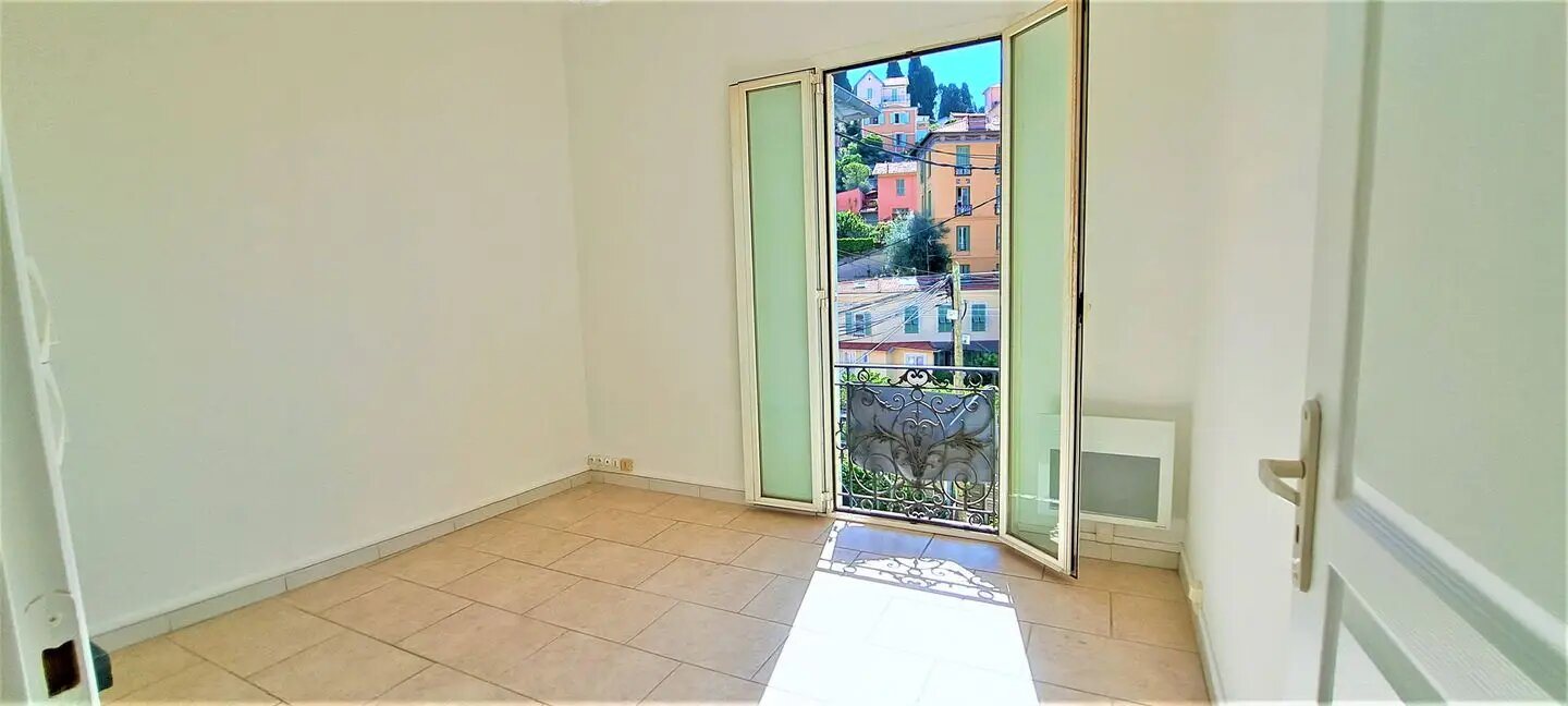 Appartement à louer, 26m², Menton