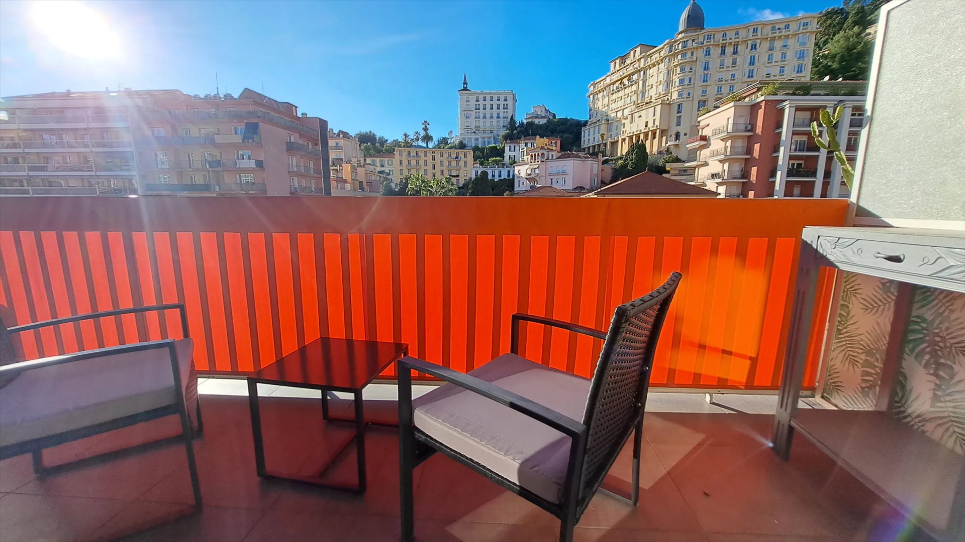 Appartement à louer, 52m², Menton