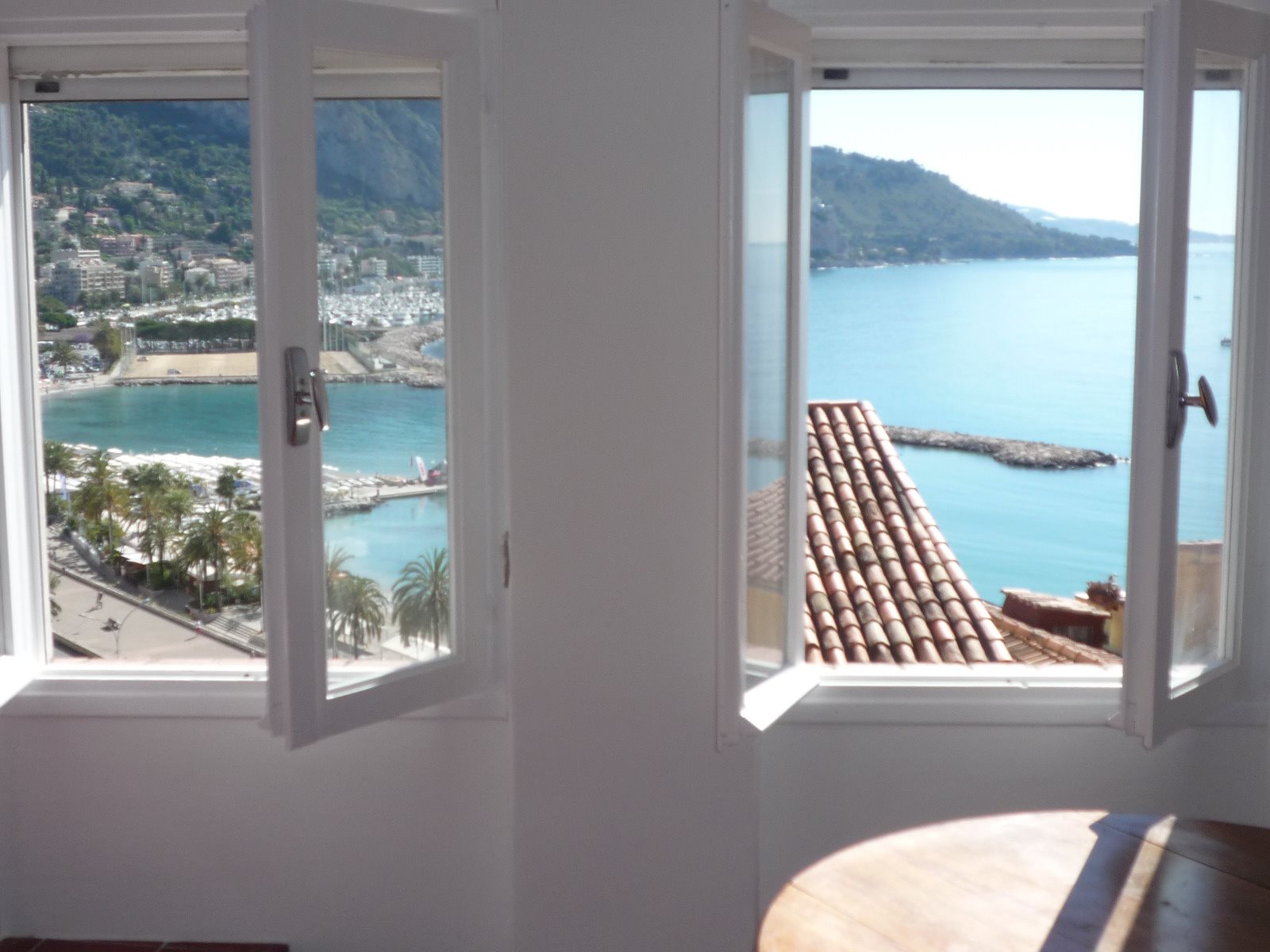 Appartement à louer, 66m², Menton