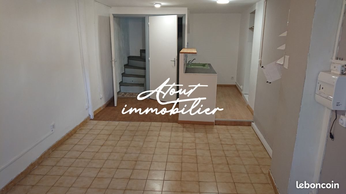 Maison à vendre, 75m², Nébian