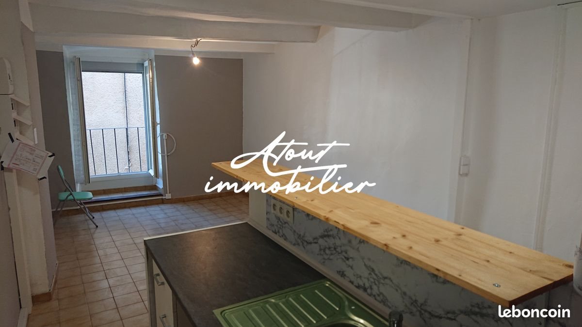 Maison à vendre, 75m², Nébian