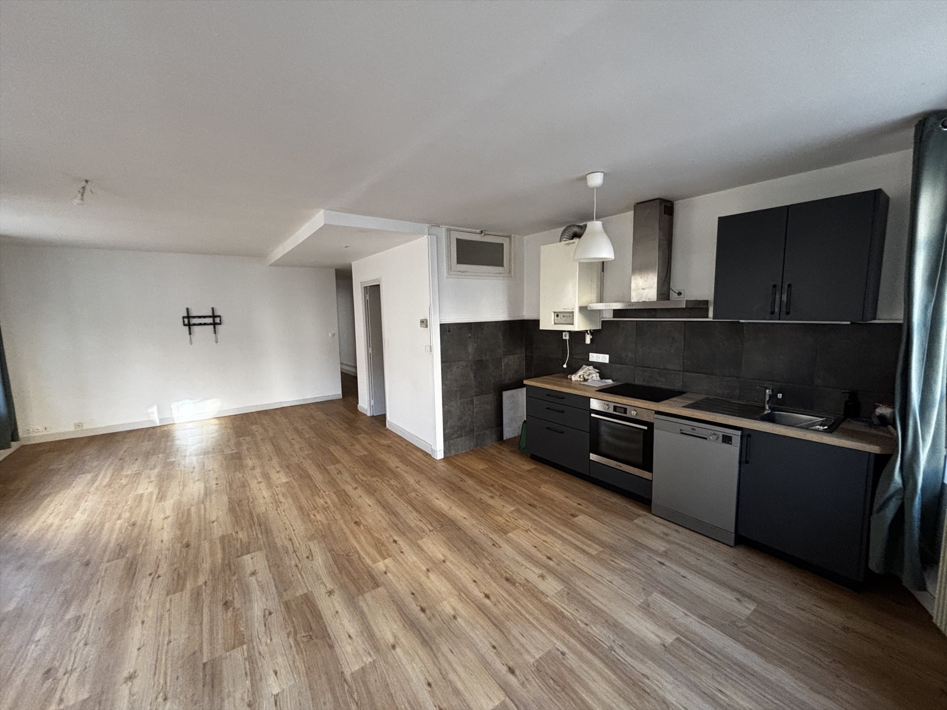 Appartement à louer, 100m², Autun
