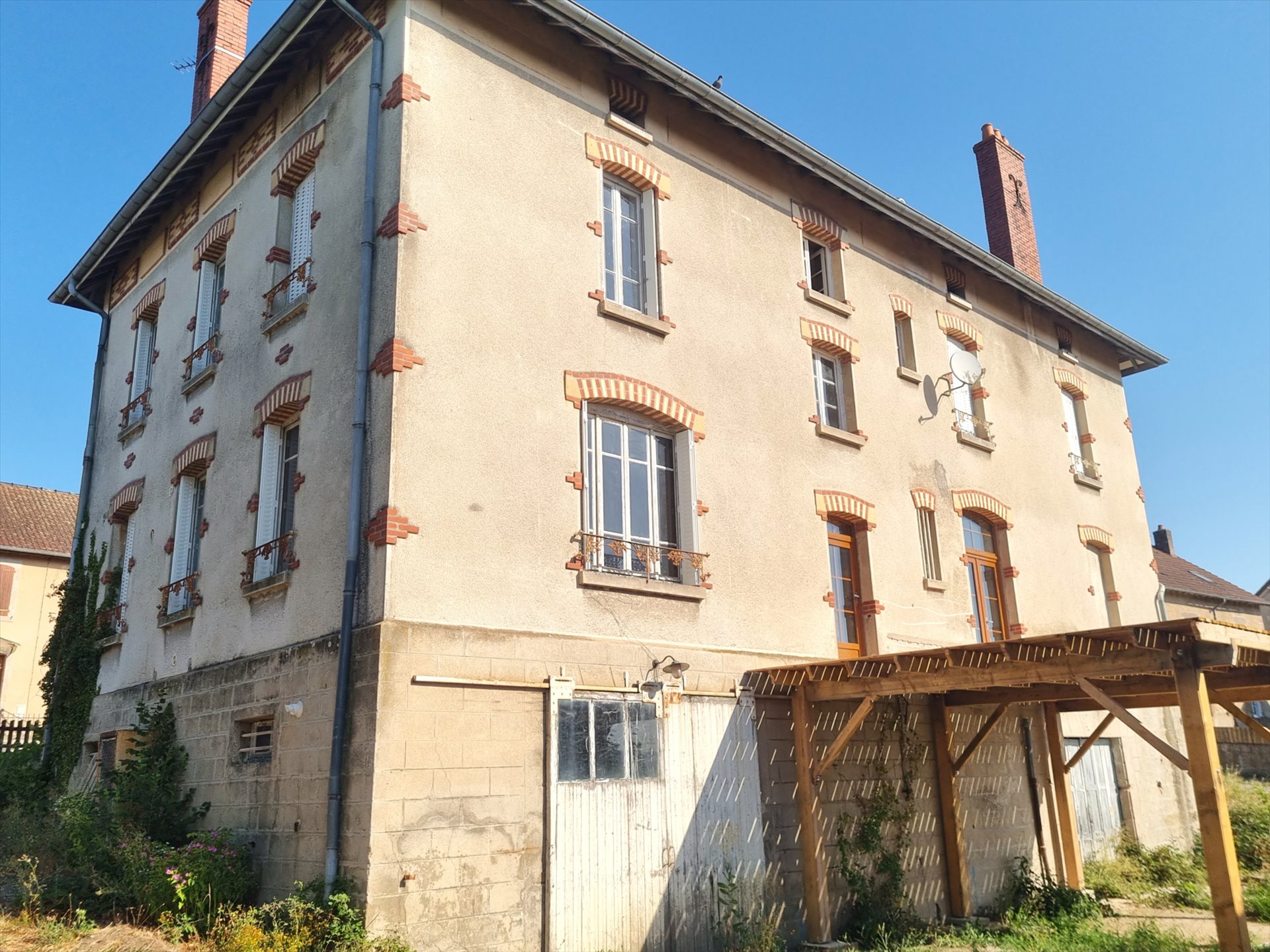 Maison à vendre, 297m², Mesvres