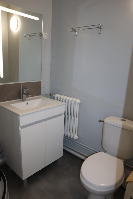 Appartement à louer, 26m², Autun