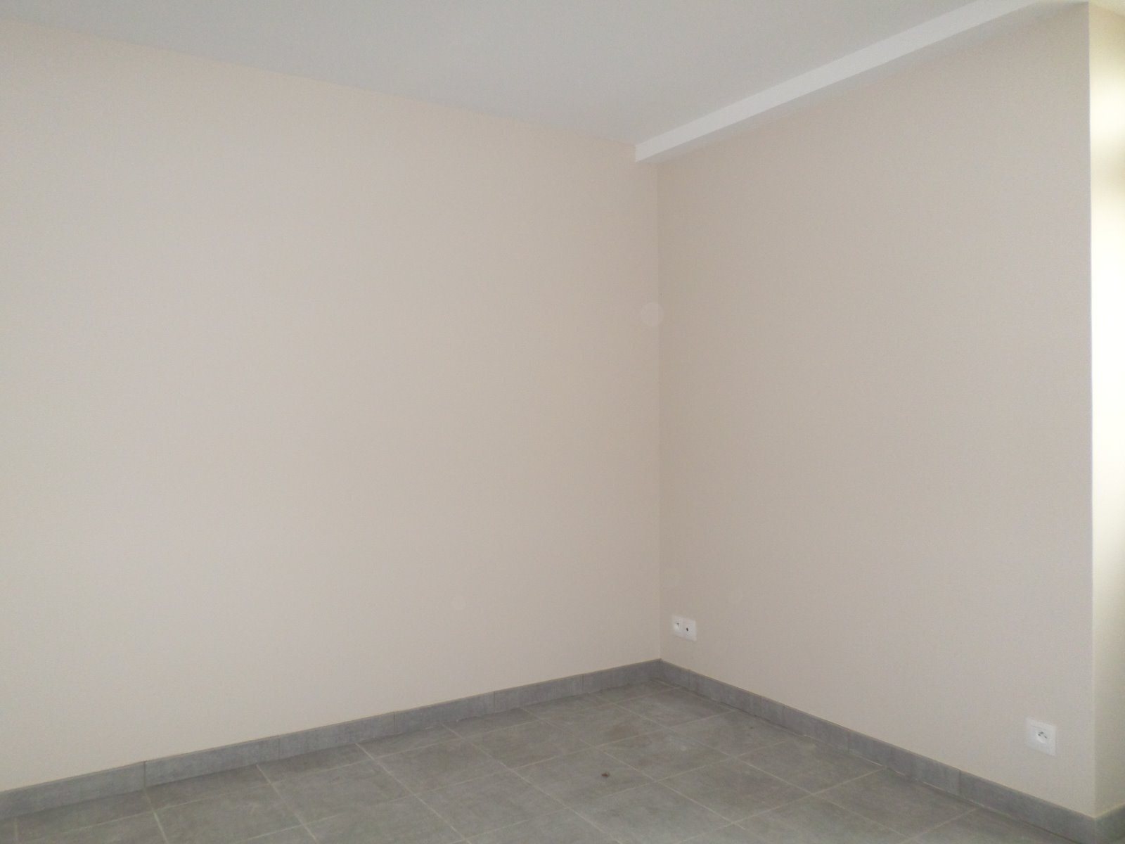 Appartement à louer, 37m², Autun