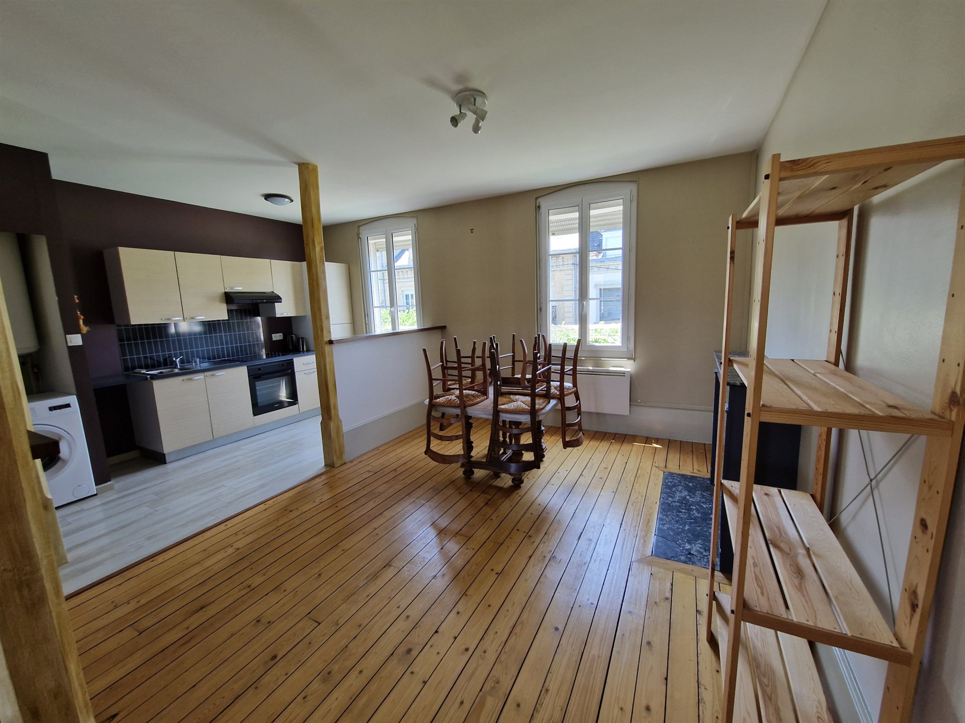Appartement à louer, 100m², Autun