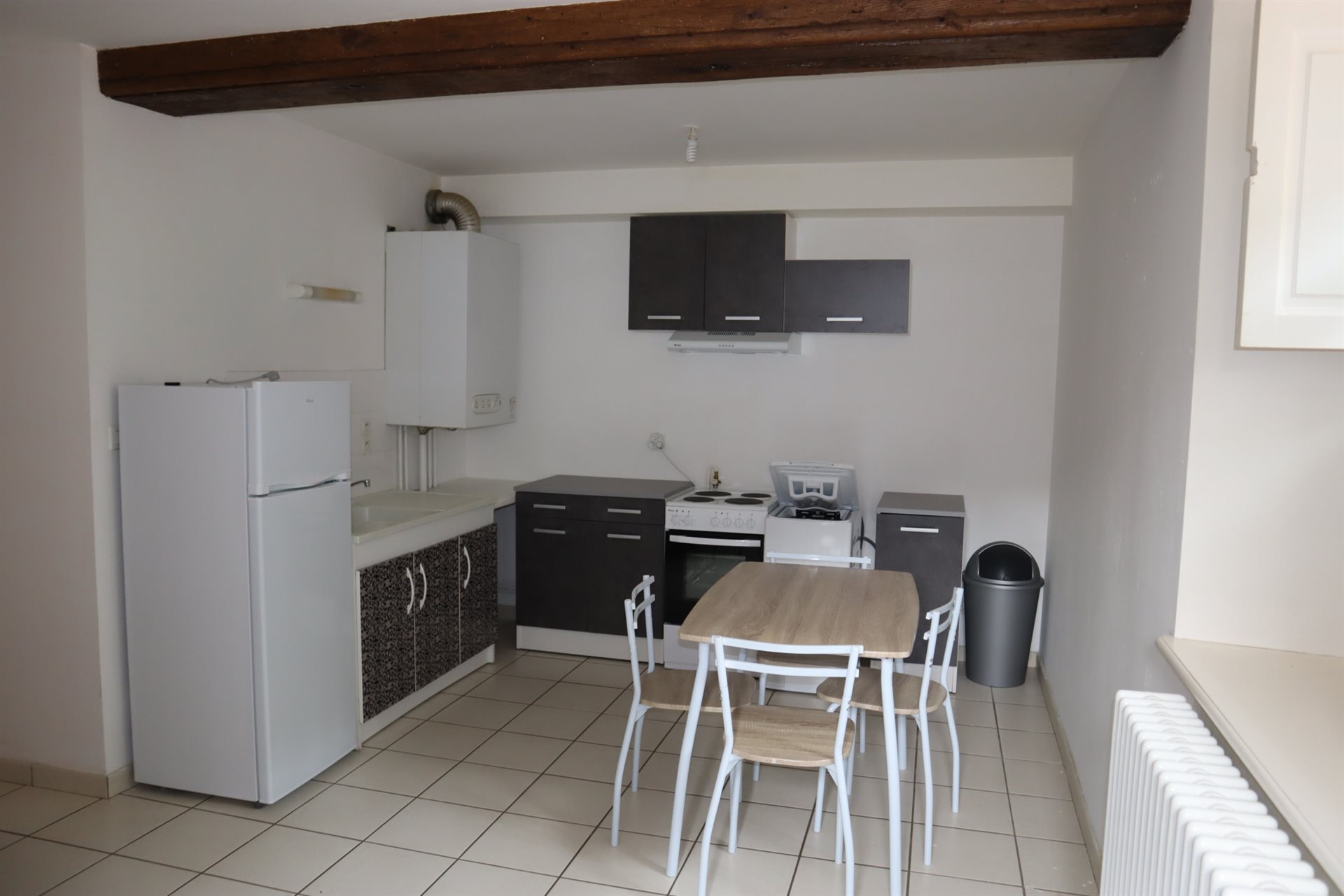 Appartement à louer, 42m², Autun