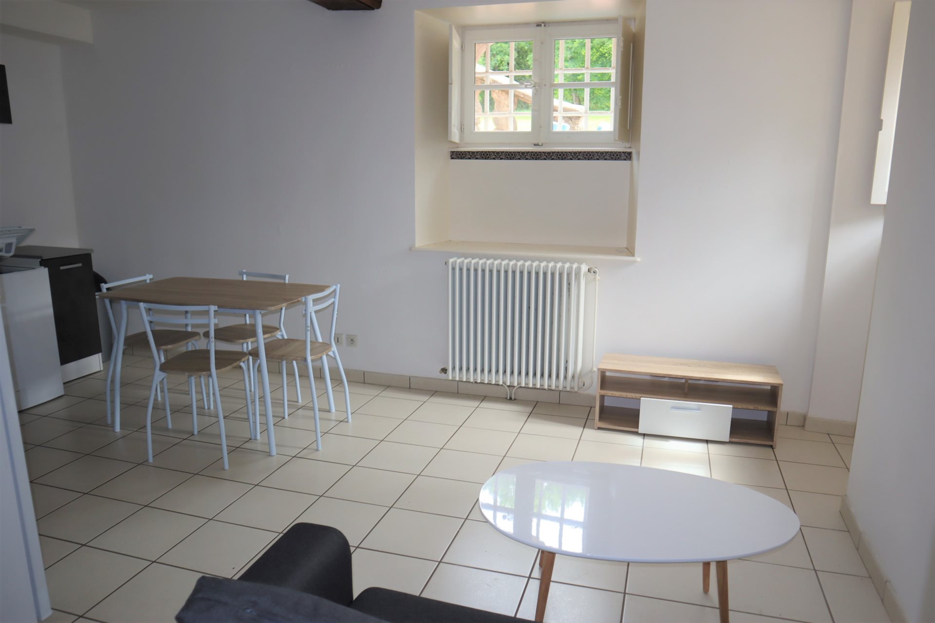 Appartement à louer, 42m², Autun