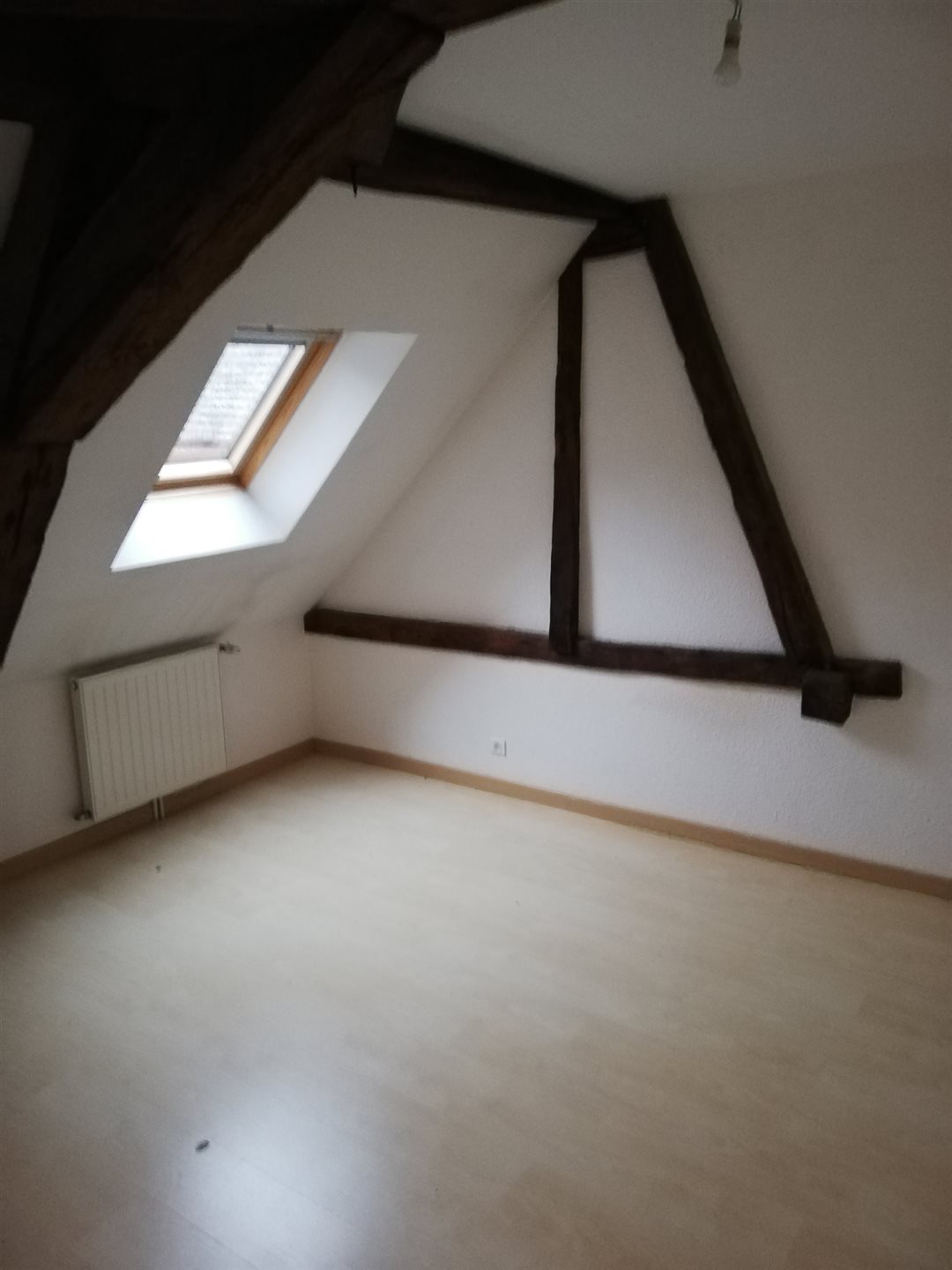 Appartement à louer, 37m², Autun