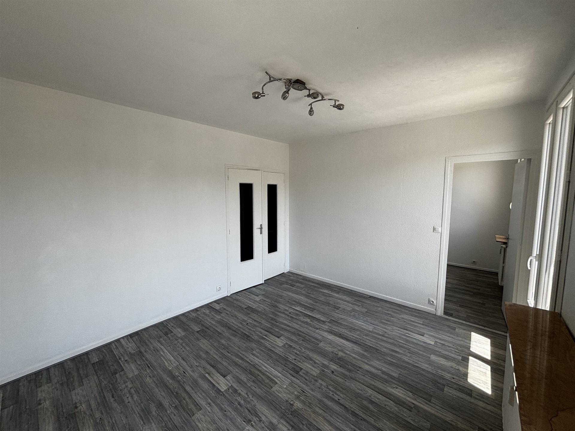 Appartement à louer, 58m², Autun