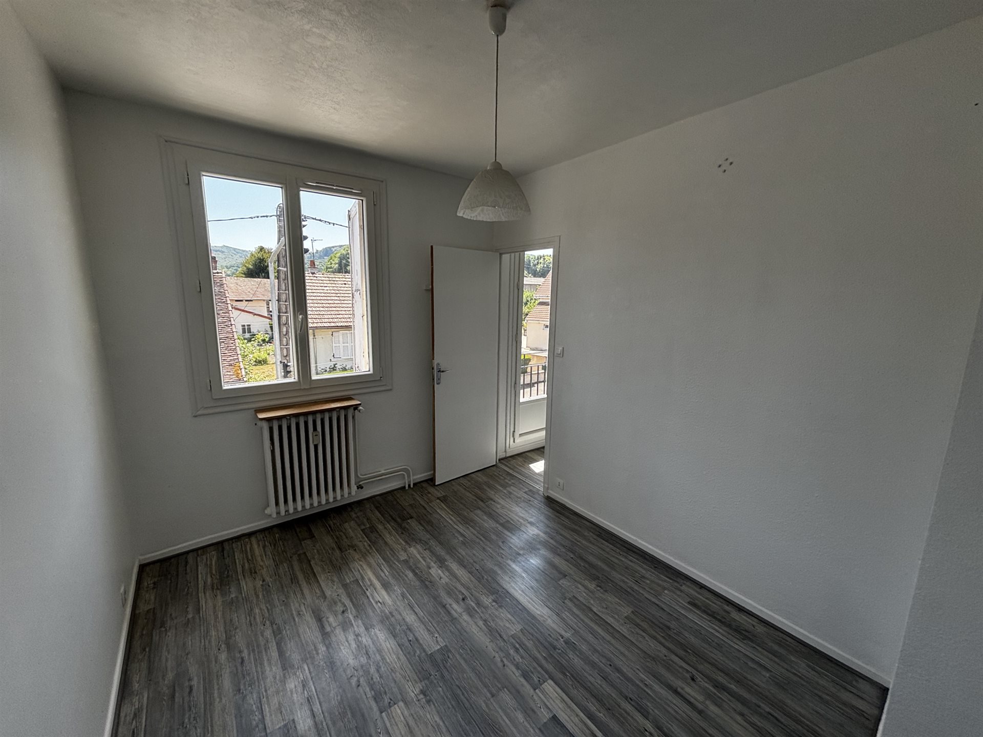 Appartement à louer, 58m², Autun