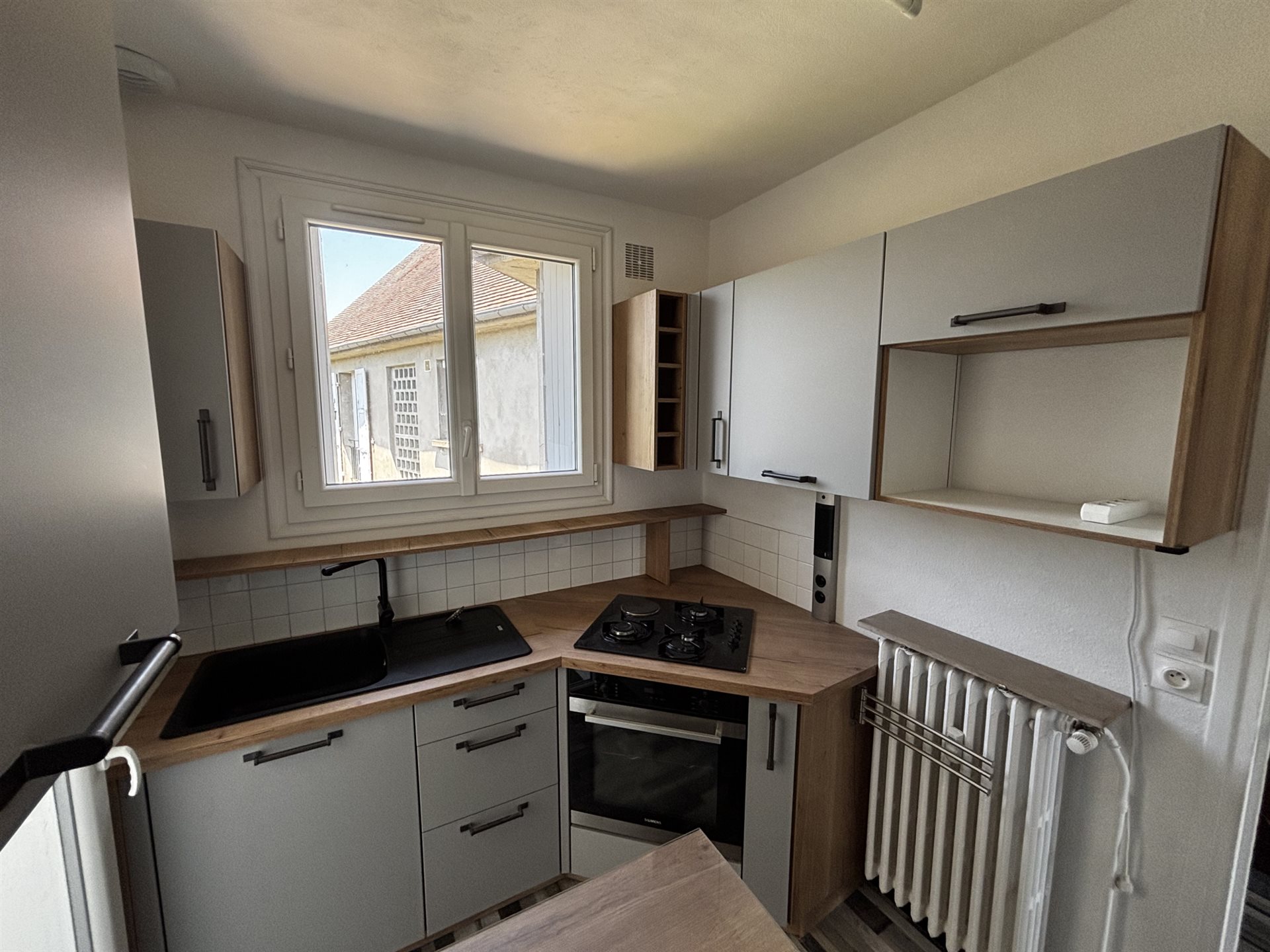 Appartement à louer, 58m², Autun