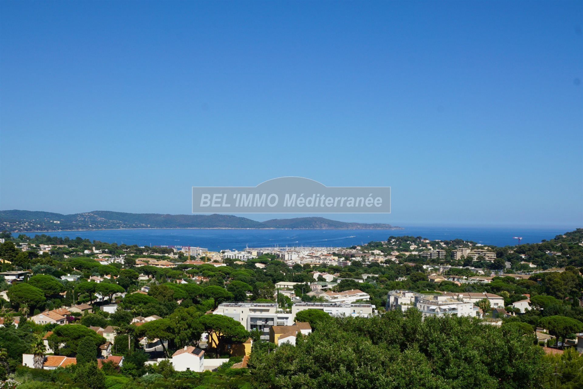 Maison à vendre, 200m², Cavalaire-sur-Mer
