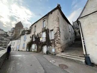 Maison à vendre, 184m², Semur-en-Auxois