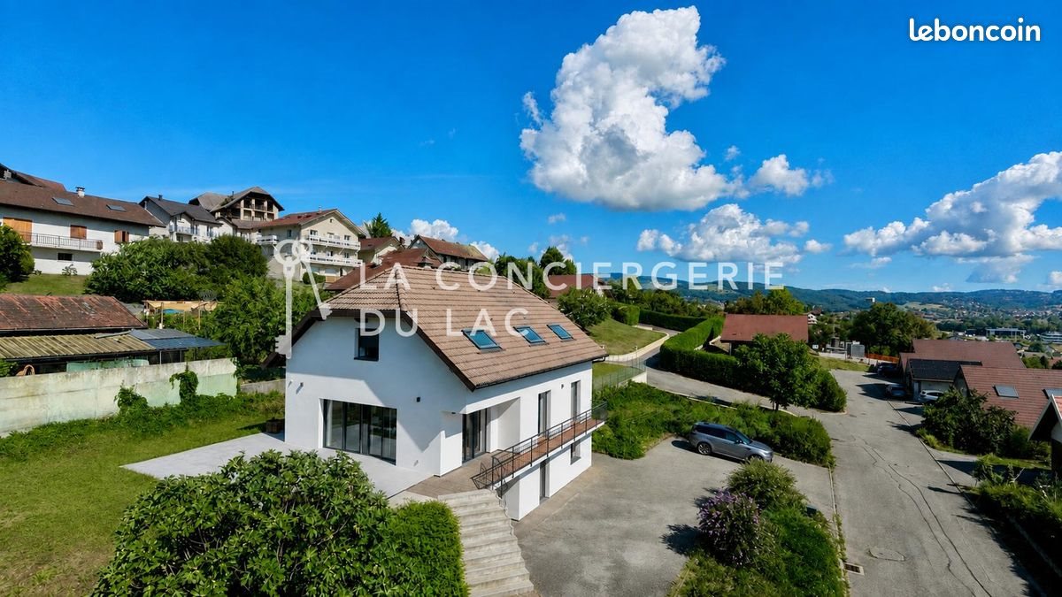 Maison à vendre, 197m², Poisy