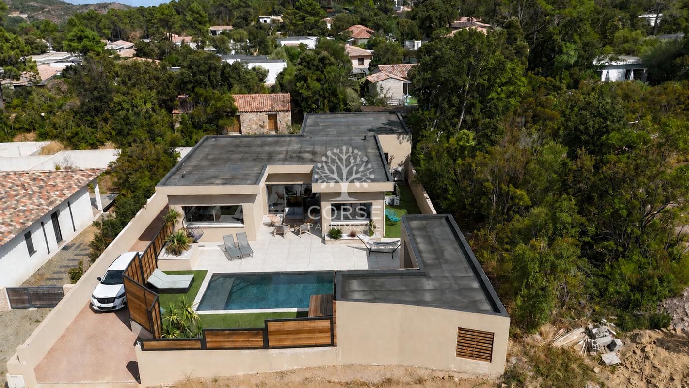 Maison à vendre, 109m², Zonza