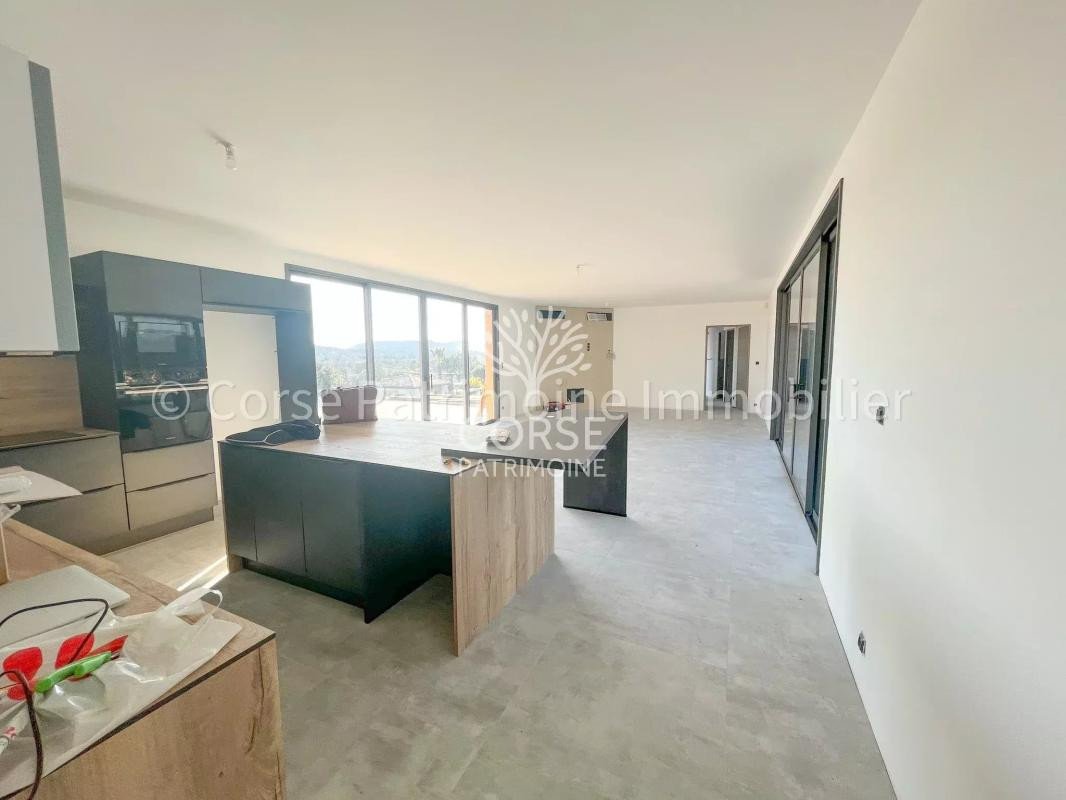 Maison à vendre, 185m², Zonza