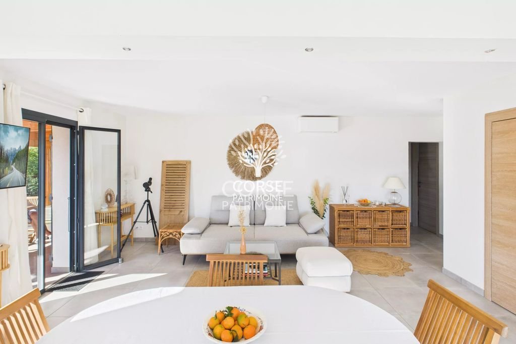 Maison à vendre, 95m², Porto-Vecchio