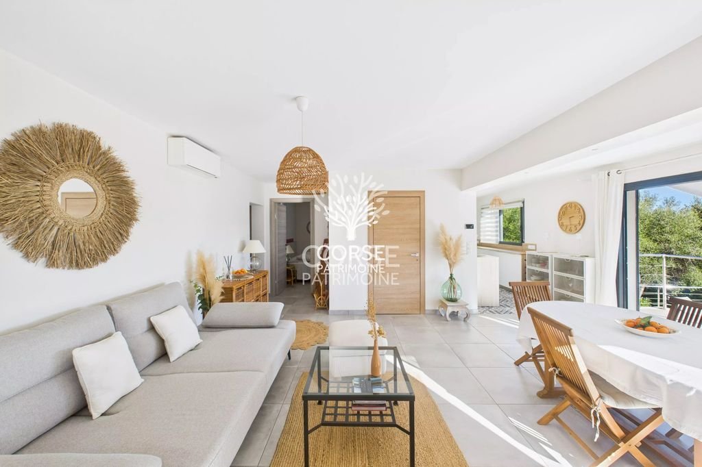 Maison à vendre, 95m², Porto-Vecchio