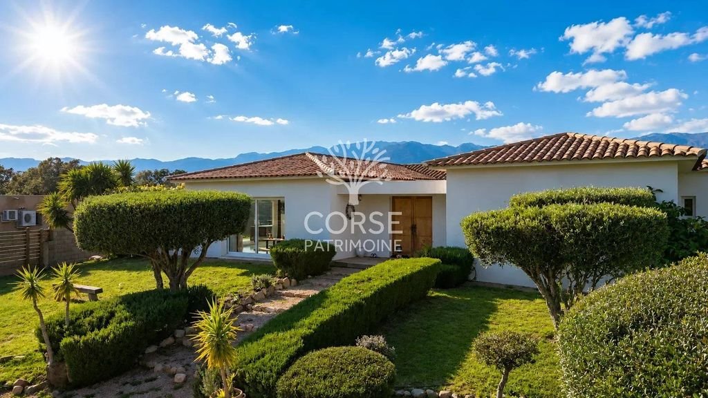 Maison à vendre, 178m², Porto-Vecchio