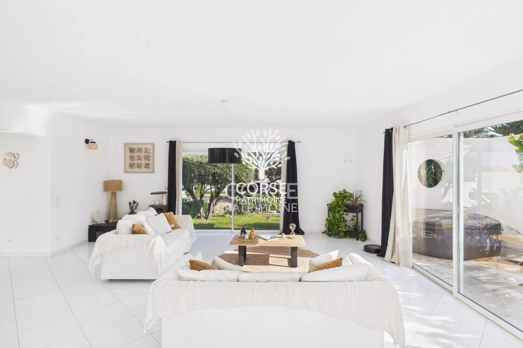 Maison à vendre, 178m², Porto-Vecchio