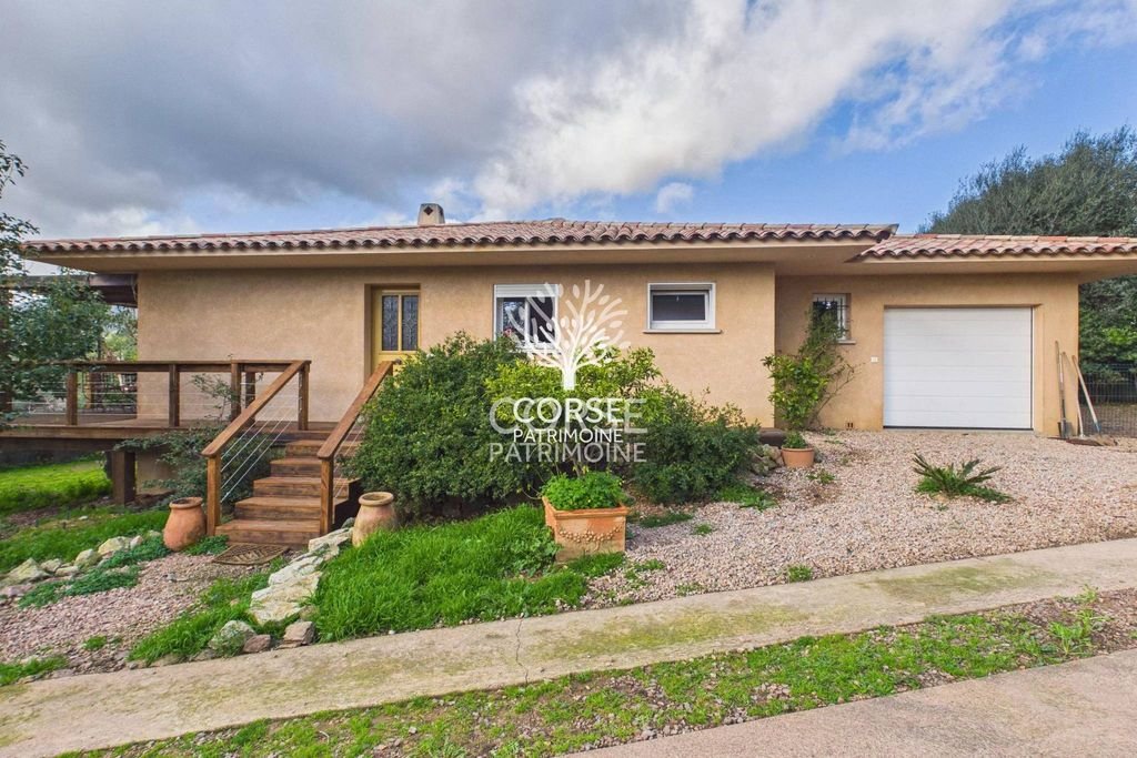Maison à vendre, 94m², Porto-Vecchio