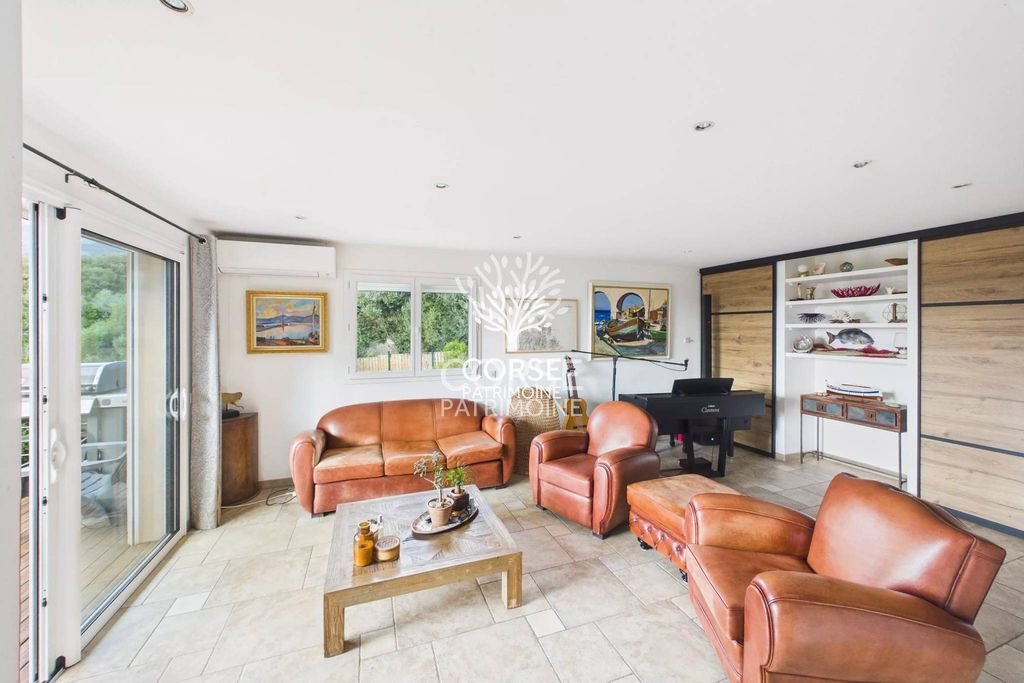 Maison à vendre, 94m², Porto-Vecchio