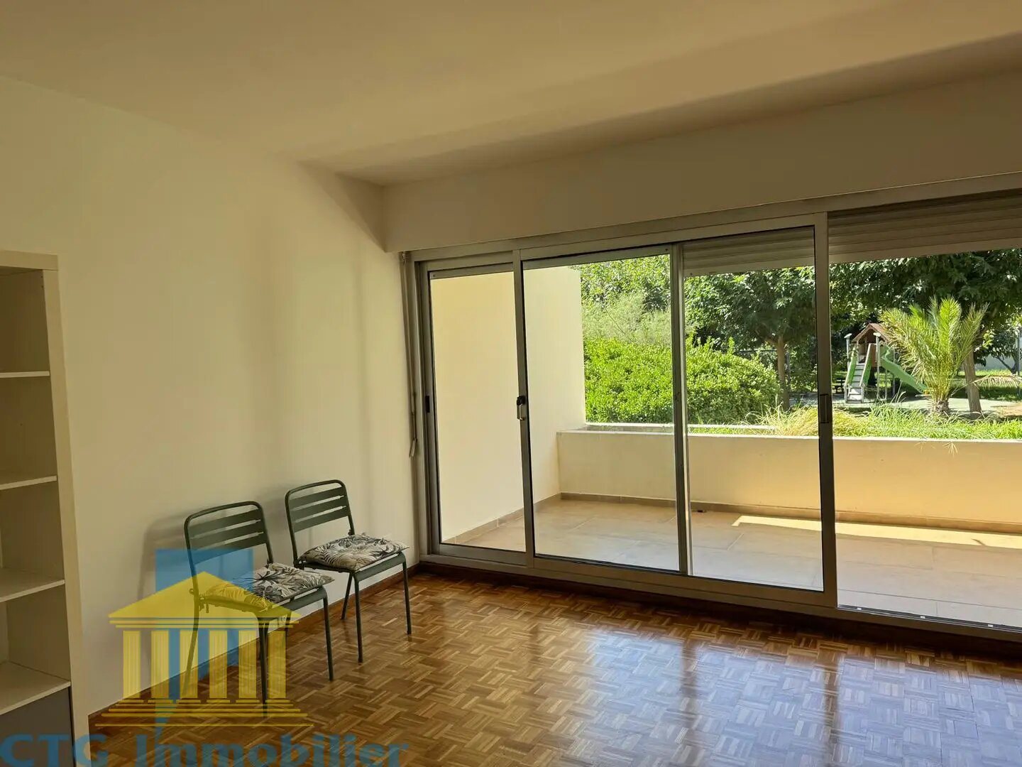 Appartement à louer, 37m², Marseille 8ème