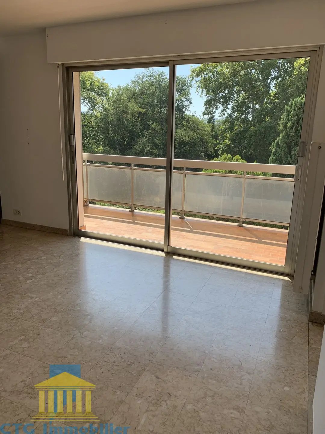 Appartement à louer, 91m², Marseille 8ème