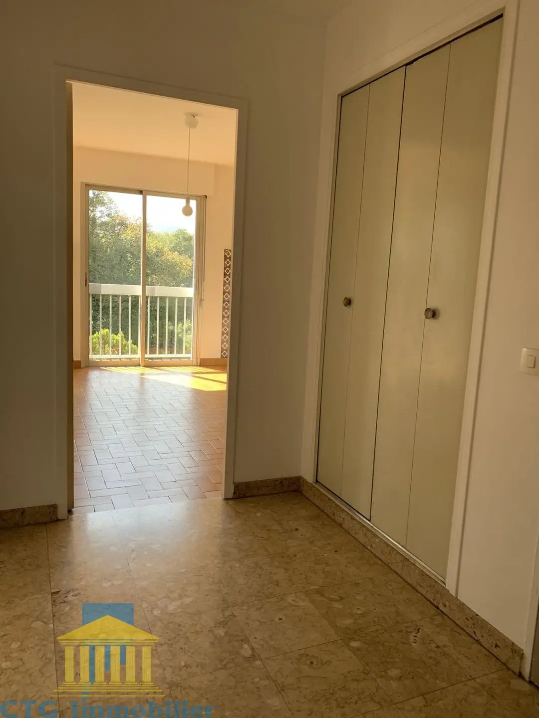 Appartement à louer, 91m², Marseille 8ème