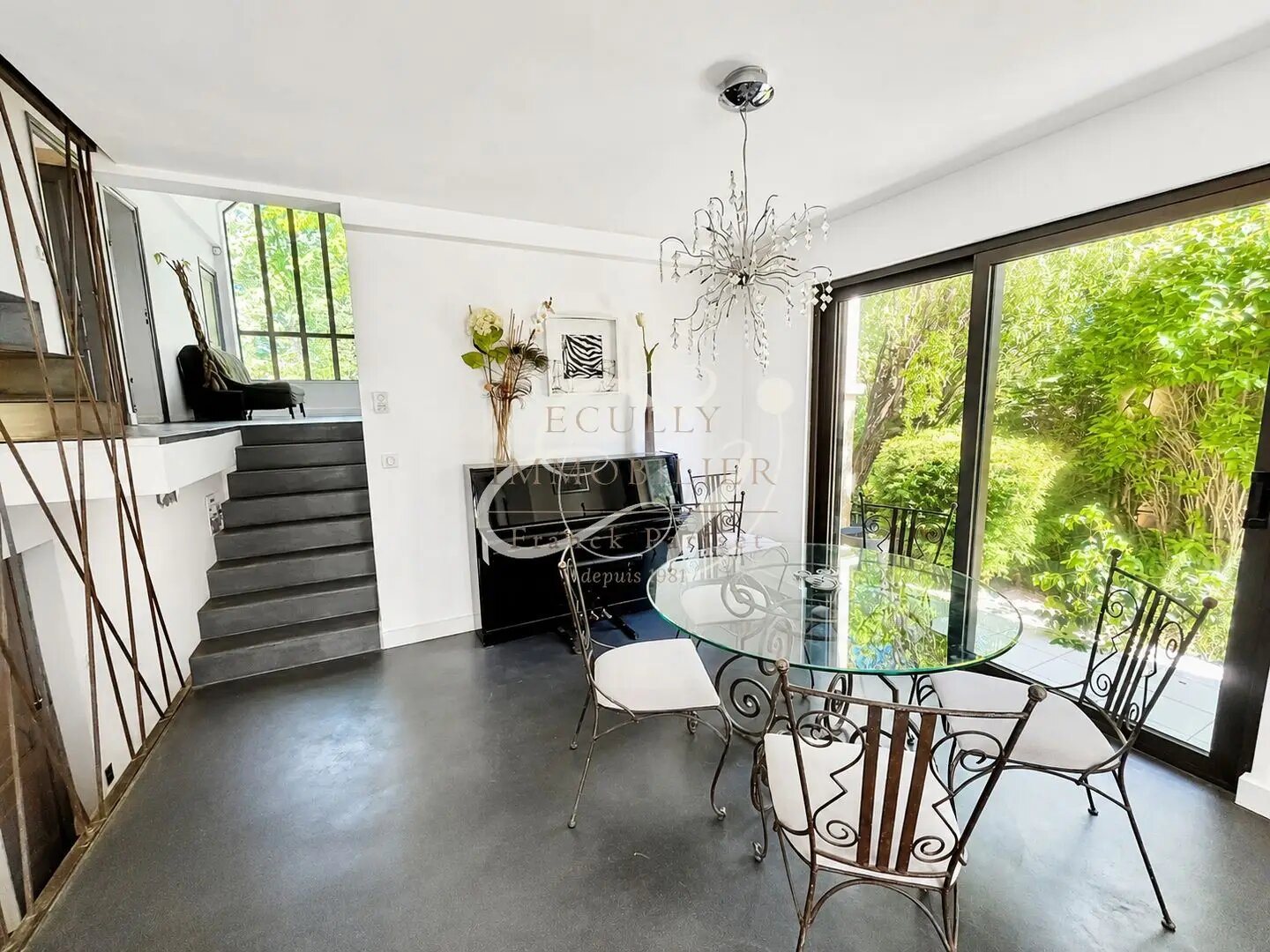 Maison à vendre, 250m², Ecully