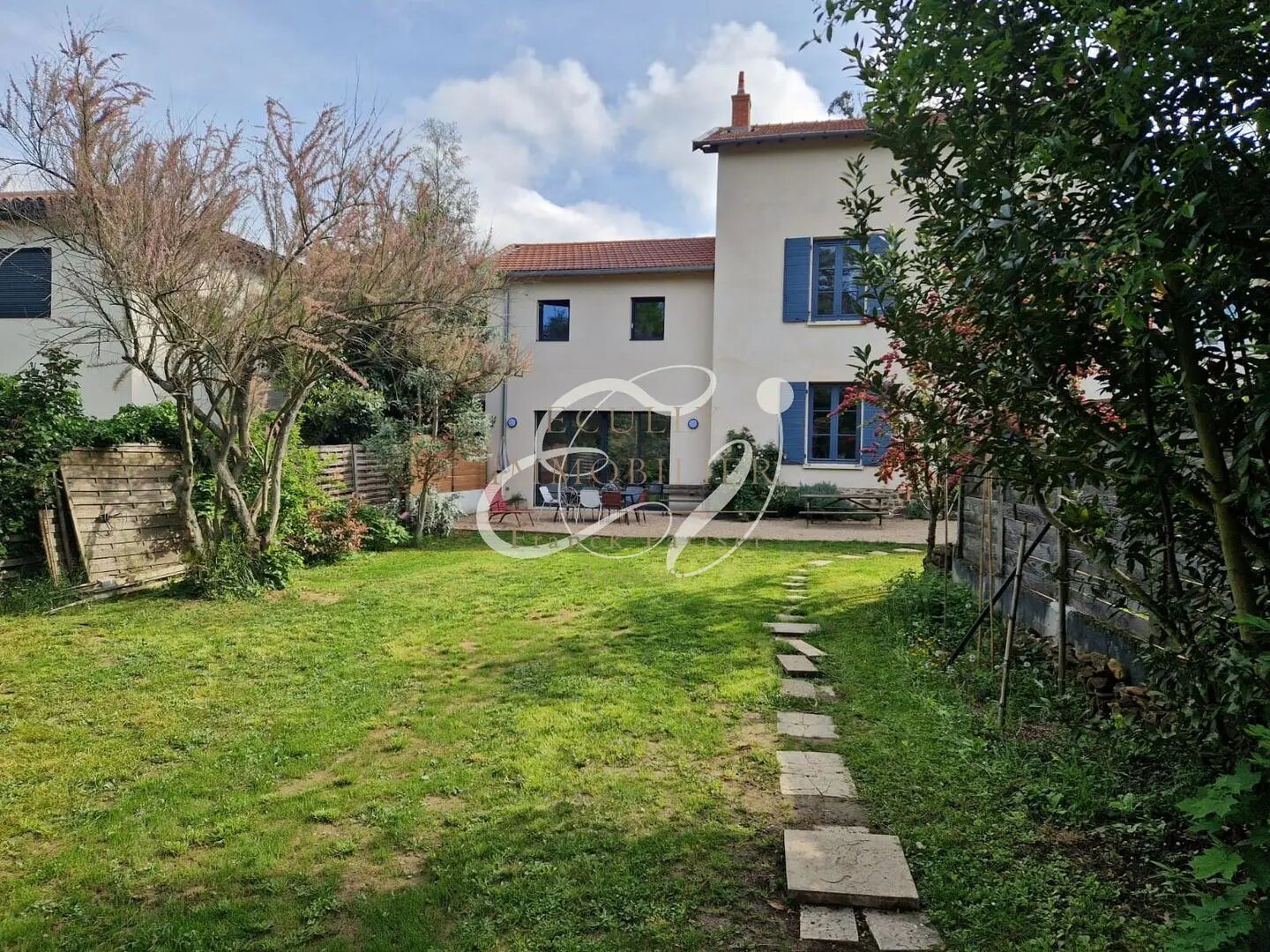 Maison à louer, 192m², Ecully