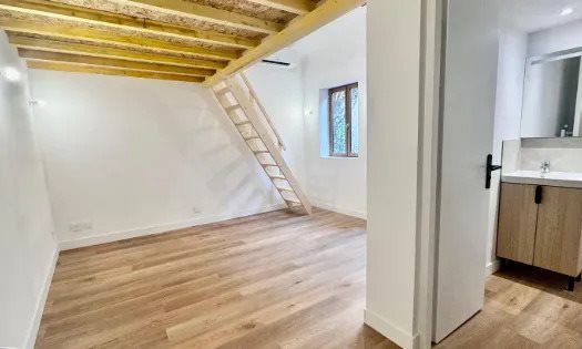 Appartement à louer, 16m², Écully