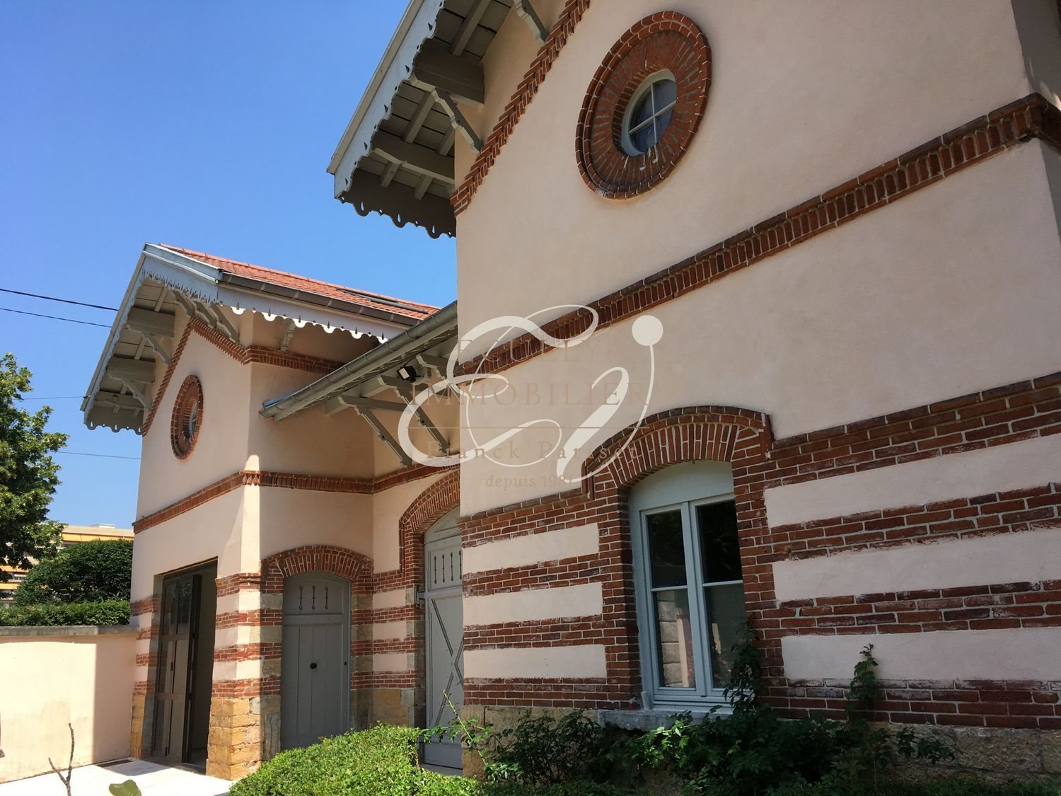 Maison à louer, 77m², Écully