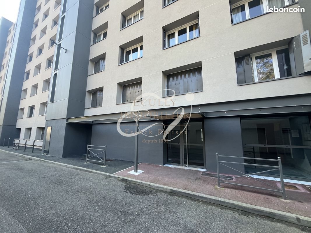 Appartement à vendre, 67m², Ecully