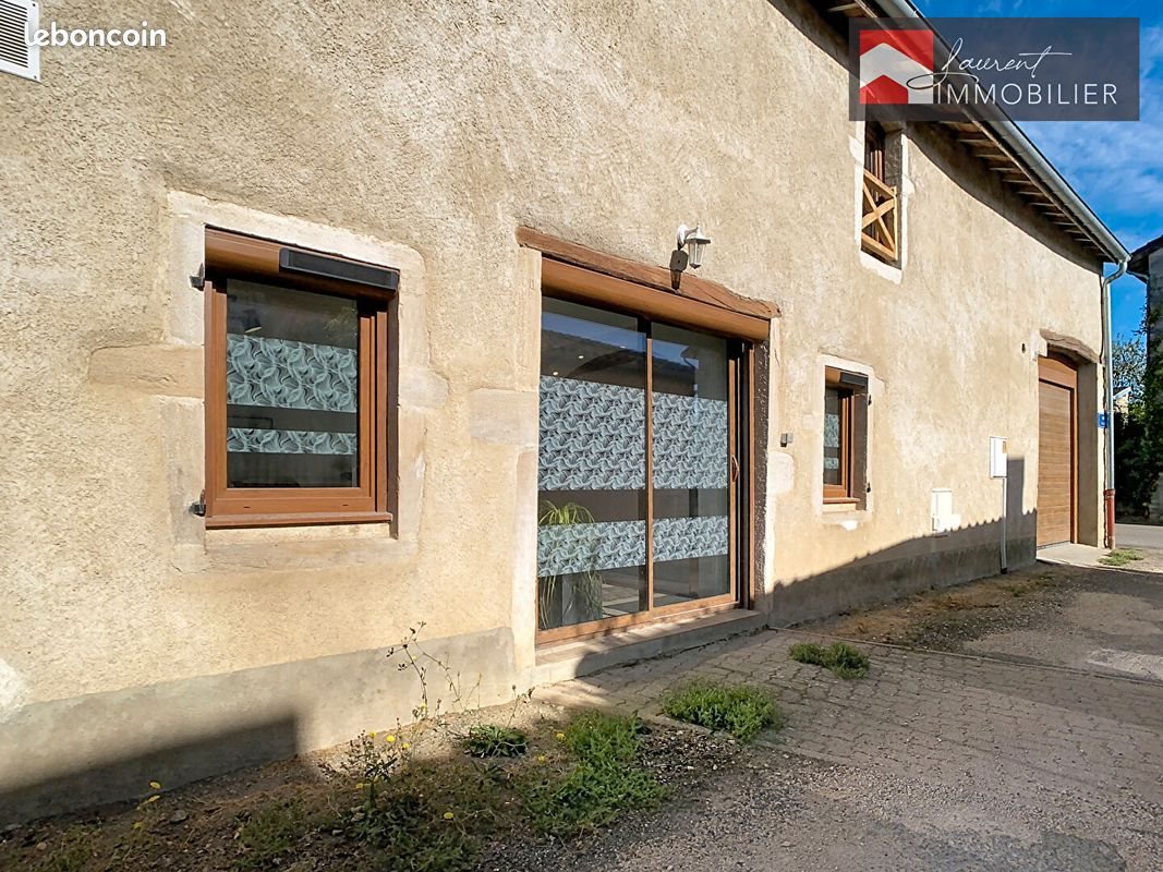 Maison à vendre, 150m², Uchizy