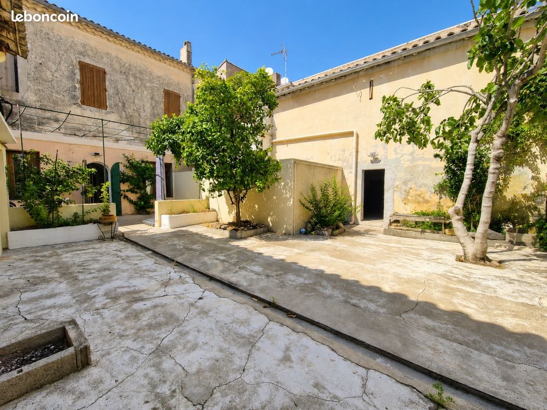 Maison à vendre, 217m², Aigues-Mortes