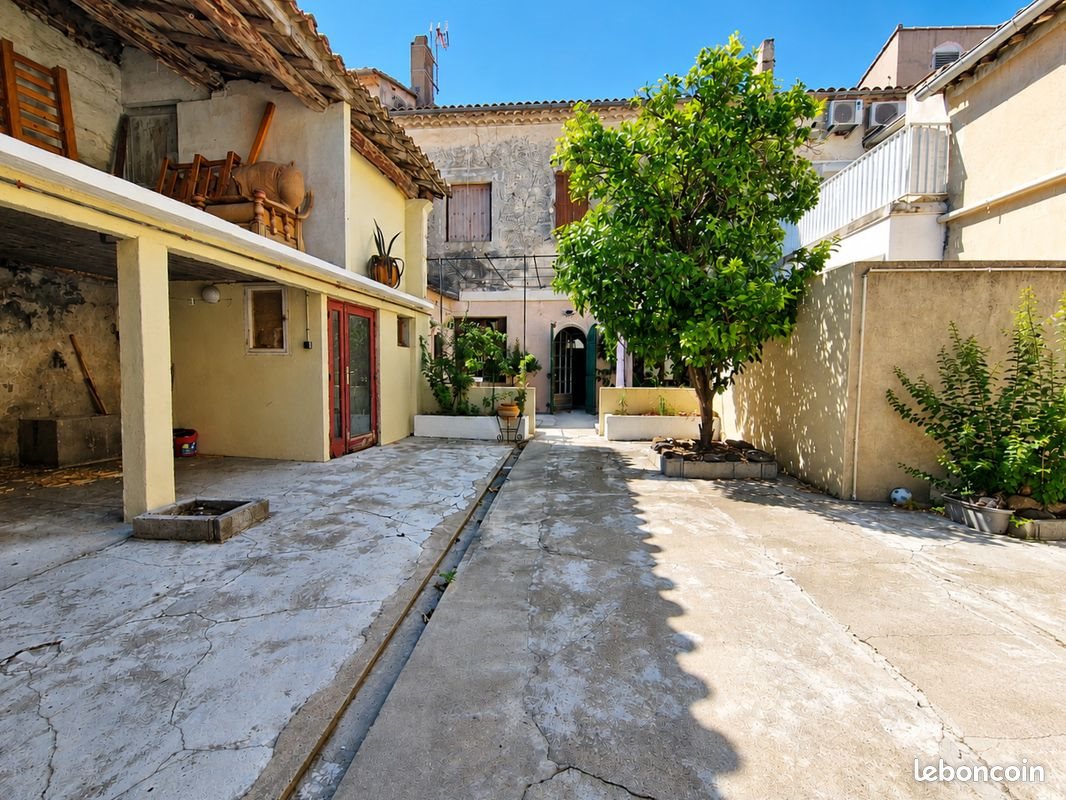 Maison à vendre, 217m², Aigues-Mortes