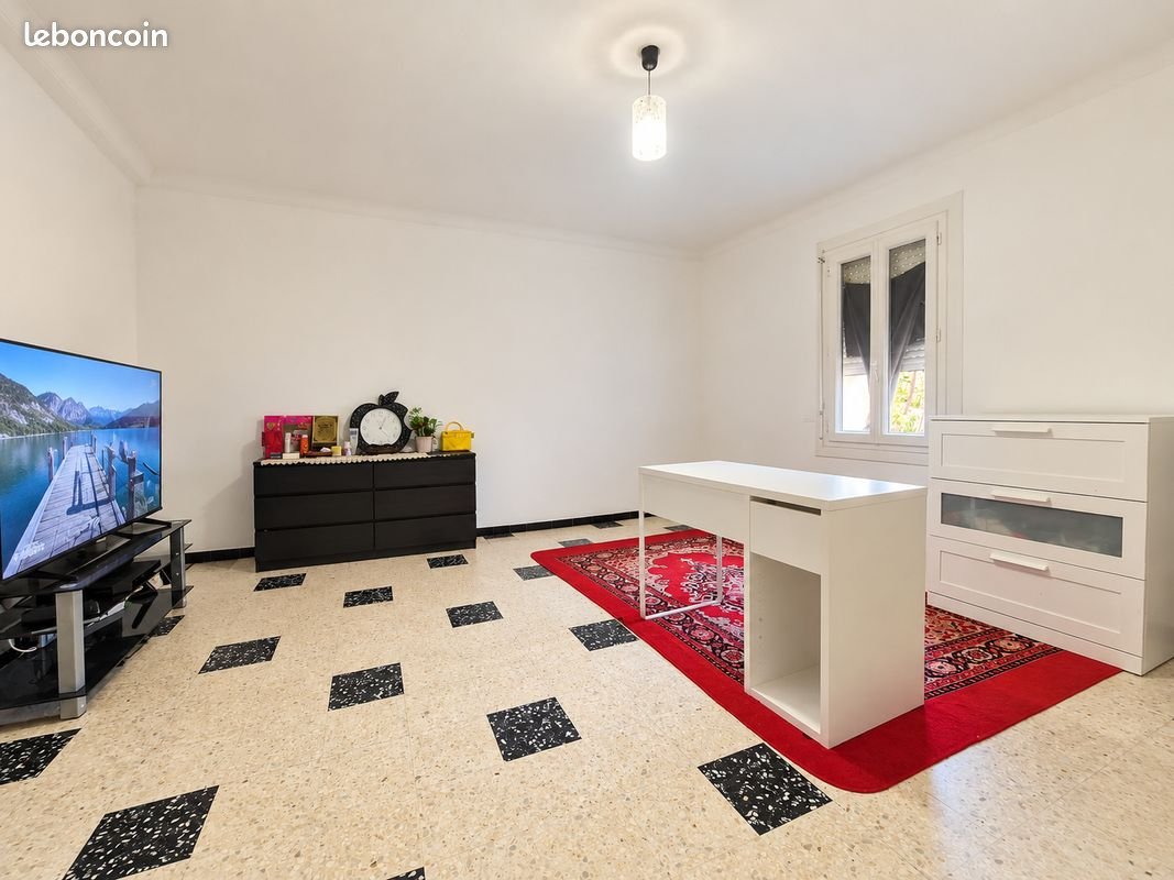 Appartement à louer, 56m², Lunel